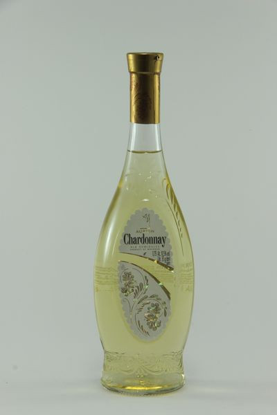 Aurvin - Chardonnay - polosladké bílé - moldavské - 0.75L