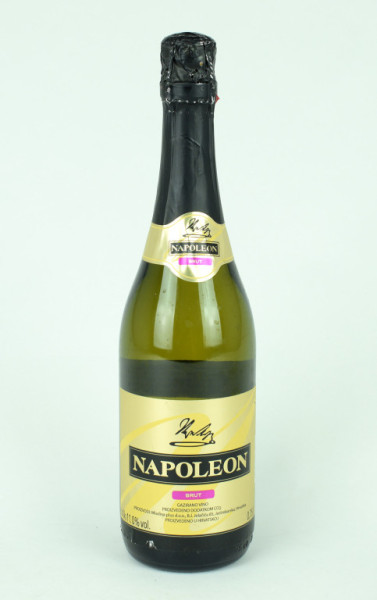 Napoleon sekt - bílé suché víno 11,0% - Mladina - chorvatské víno - 0.75L