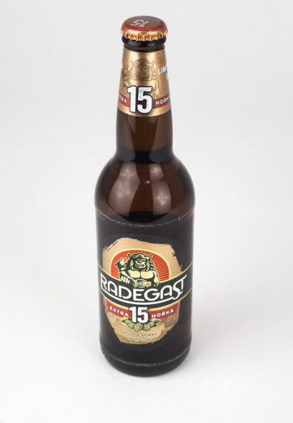 Radegast drsná 15° - polotmavý ležák 6,5% - Radegast - láhev - 0.5L