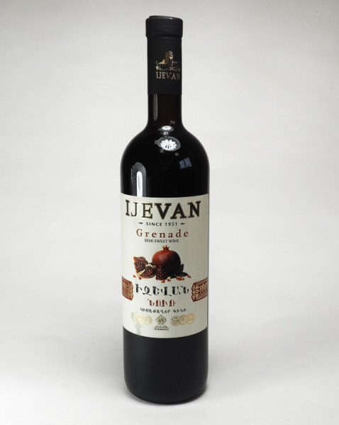 Grenade - červené polosladké z gran. jablek 12% - Ijevan wine Armenie - 0,75L