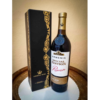 Armenia Special Edition Red Dry Reserve 13.0% - suché červené z oblasti  Ararat Vayots - Armenia wine factory Armenie - 0,75L